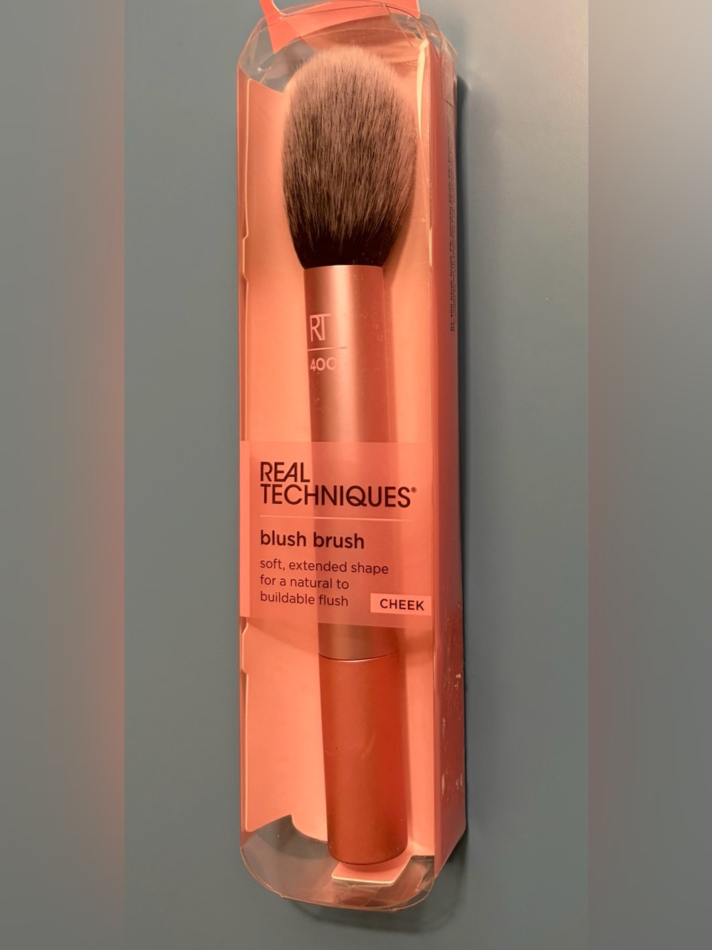 NWT/Real Techniques Powder/Blush Brush #400